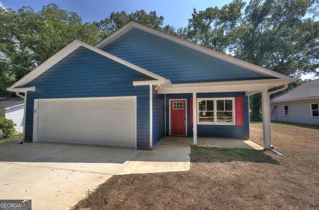 Photo of 16 Walker Street, Cartersville, GA 30120 (MLS # 10626368)