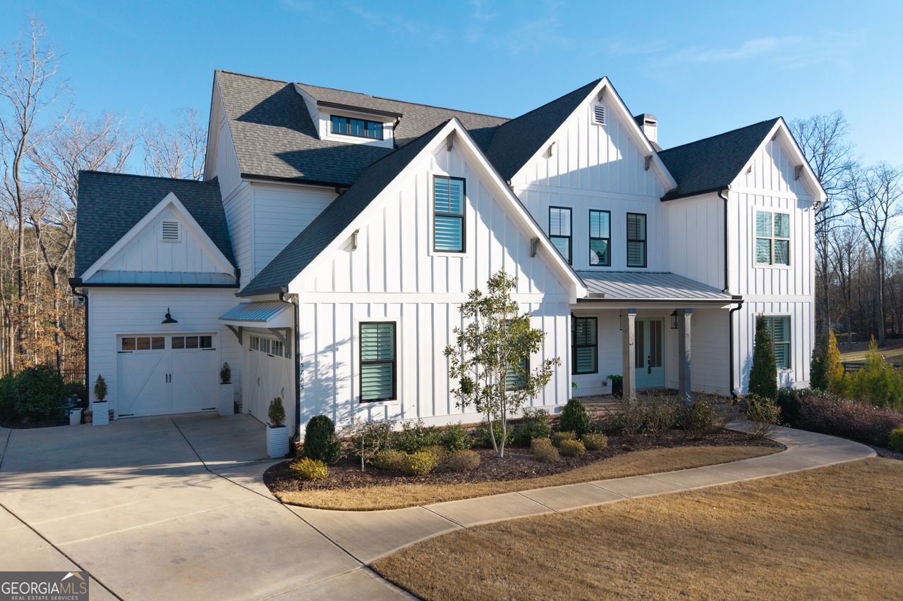 15775 Bon Endriot DR