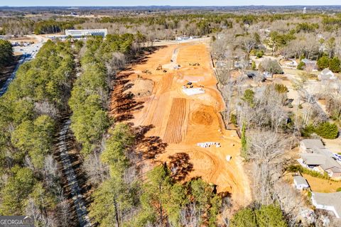166 W Maple Street Carrollton GA 30117