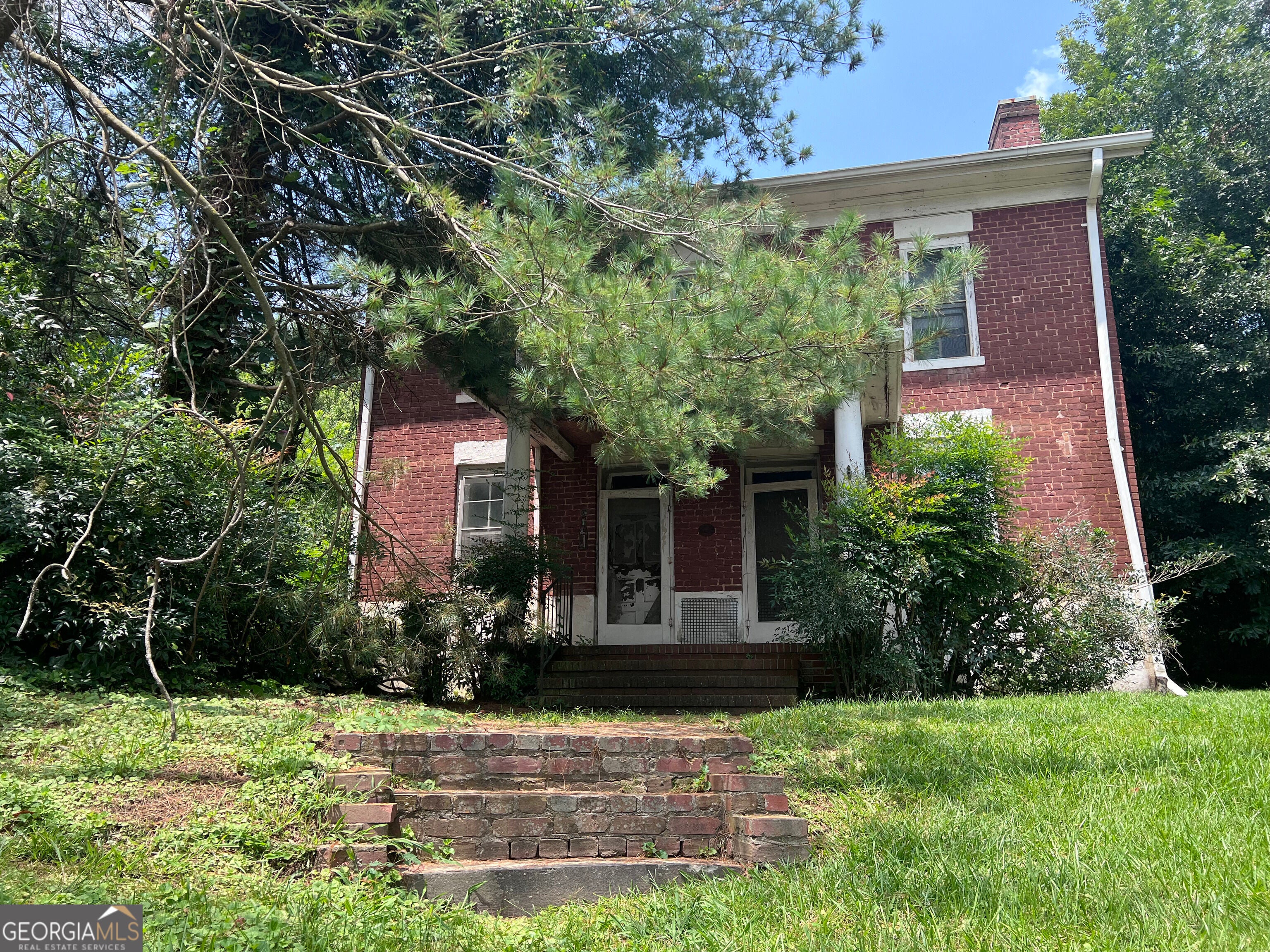 123 NW Congress ST