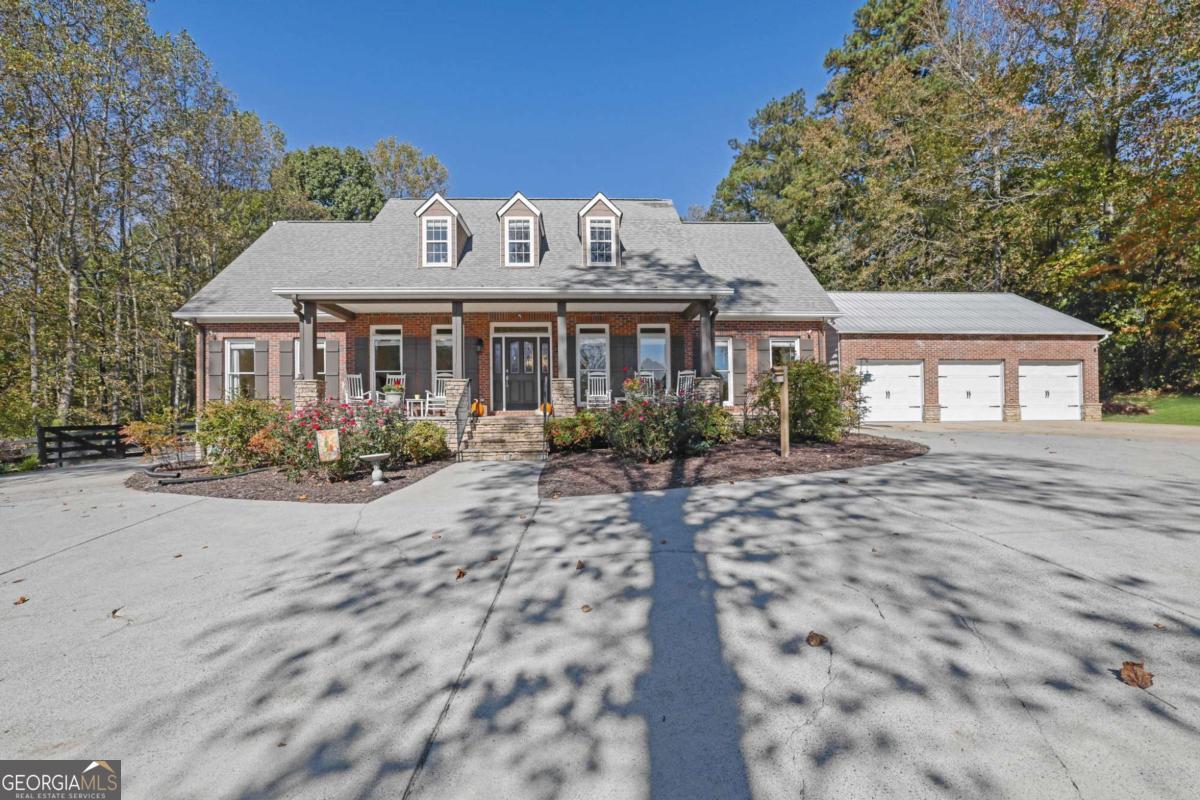 2325 Mountain RD