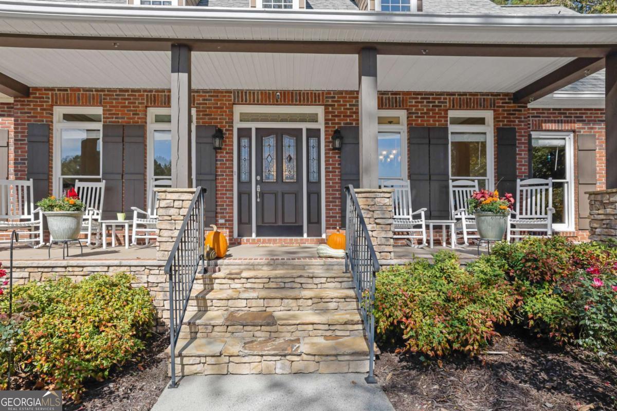 2325 Mountain RD