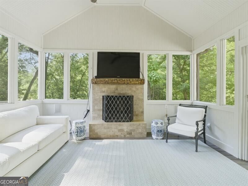 Photo of 1350 Battleview Drive NW, Atlanta, GA 30327 (MLS # 10870077)