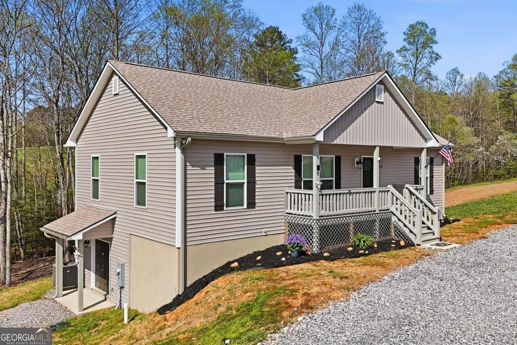 Photo of 129 Sunset Trail, Blairsville, GA 30512 (MLS # 10733522)