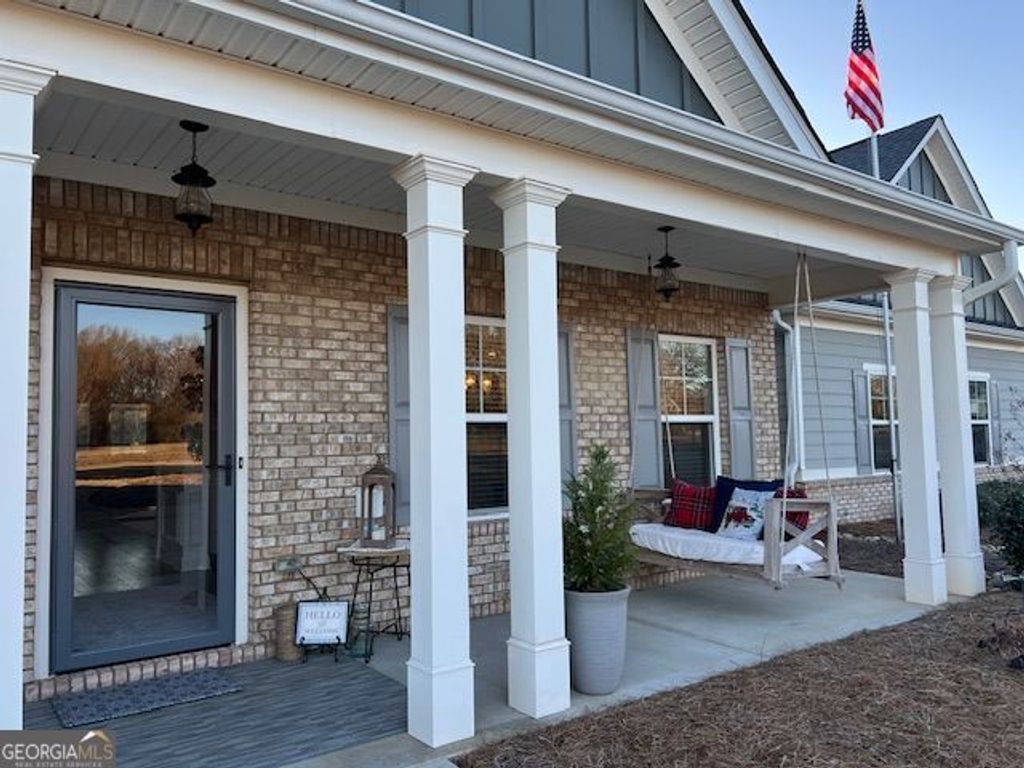 Photo of 19 Chatham Court, Williamson, GA 30292 (MLS # 10694009)