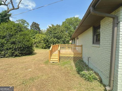 A home in Mableton