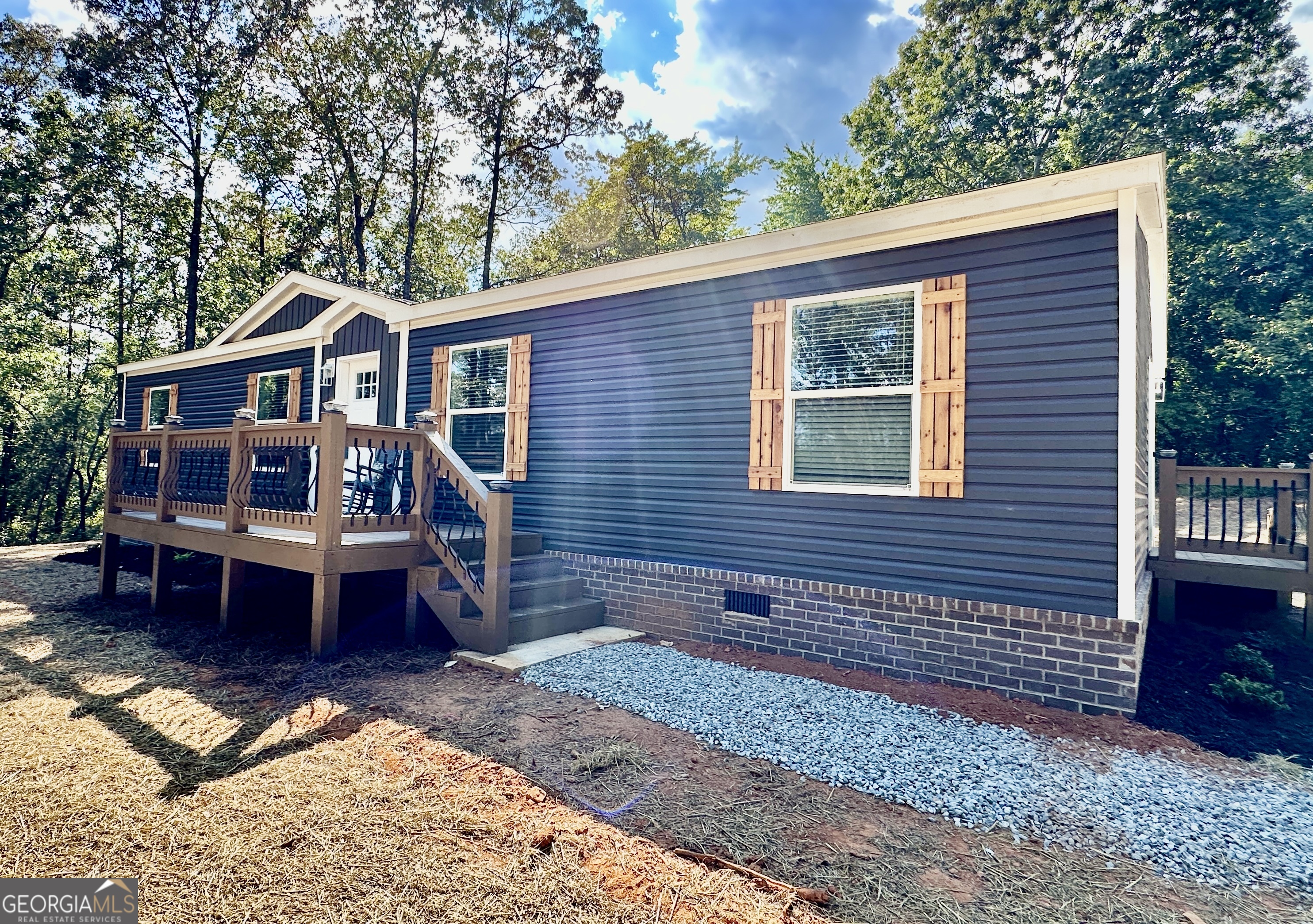 1058 Cannon Bridge RD