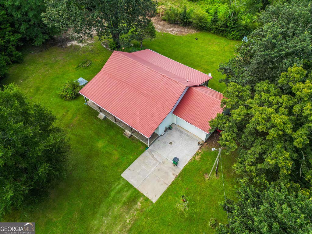 Photo of 221 Chigger Ridge Road, Carnesville, GA 30521 (MLS # 10823110)