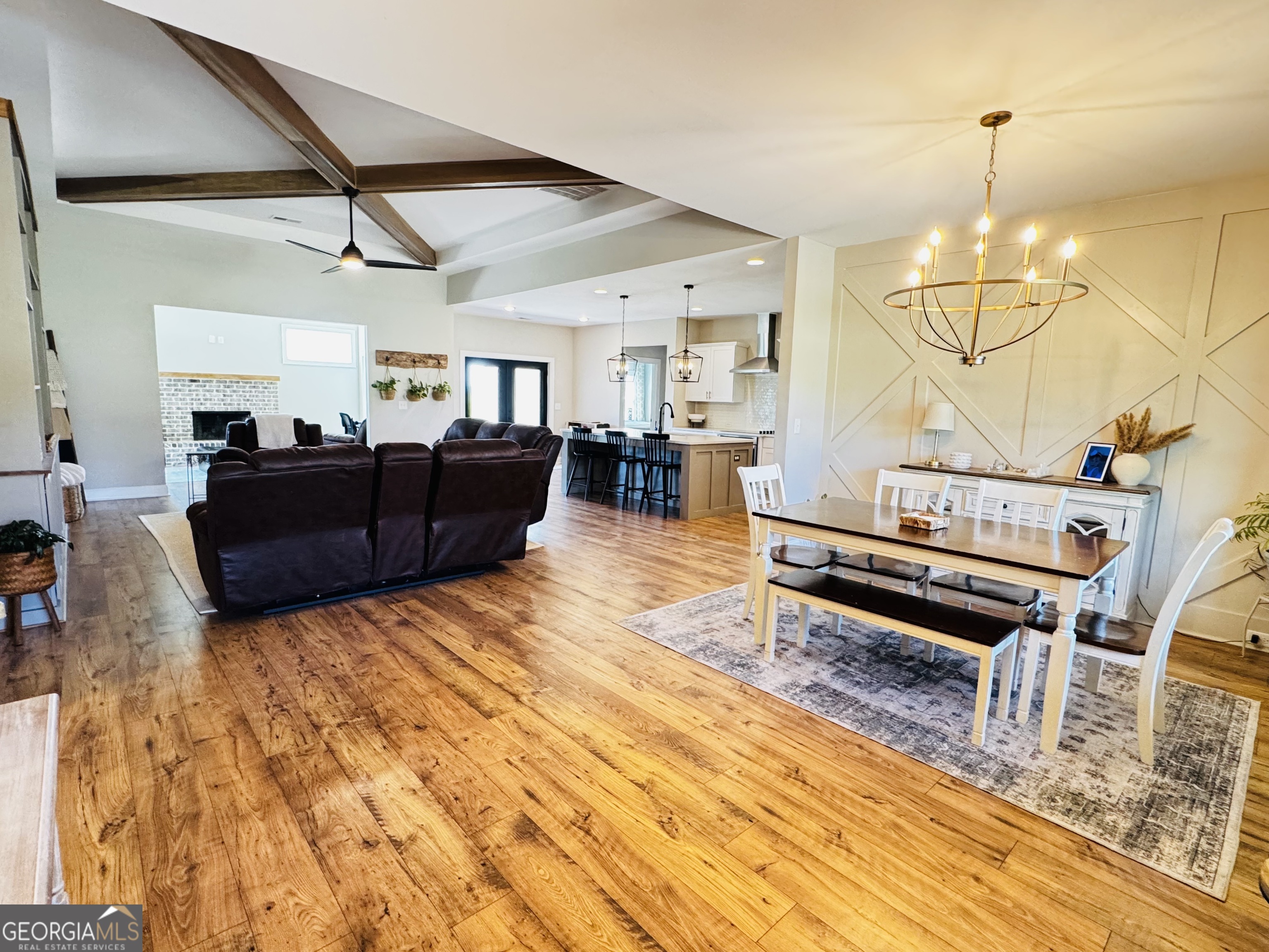 4515 Jacksonville RD