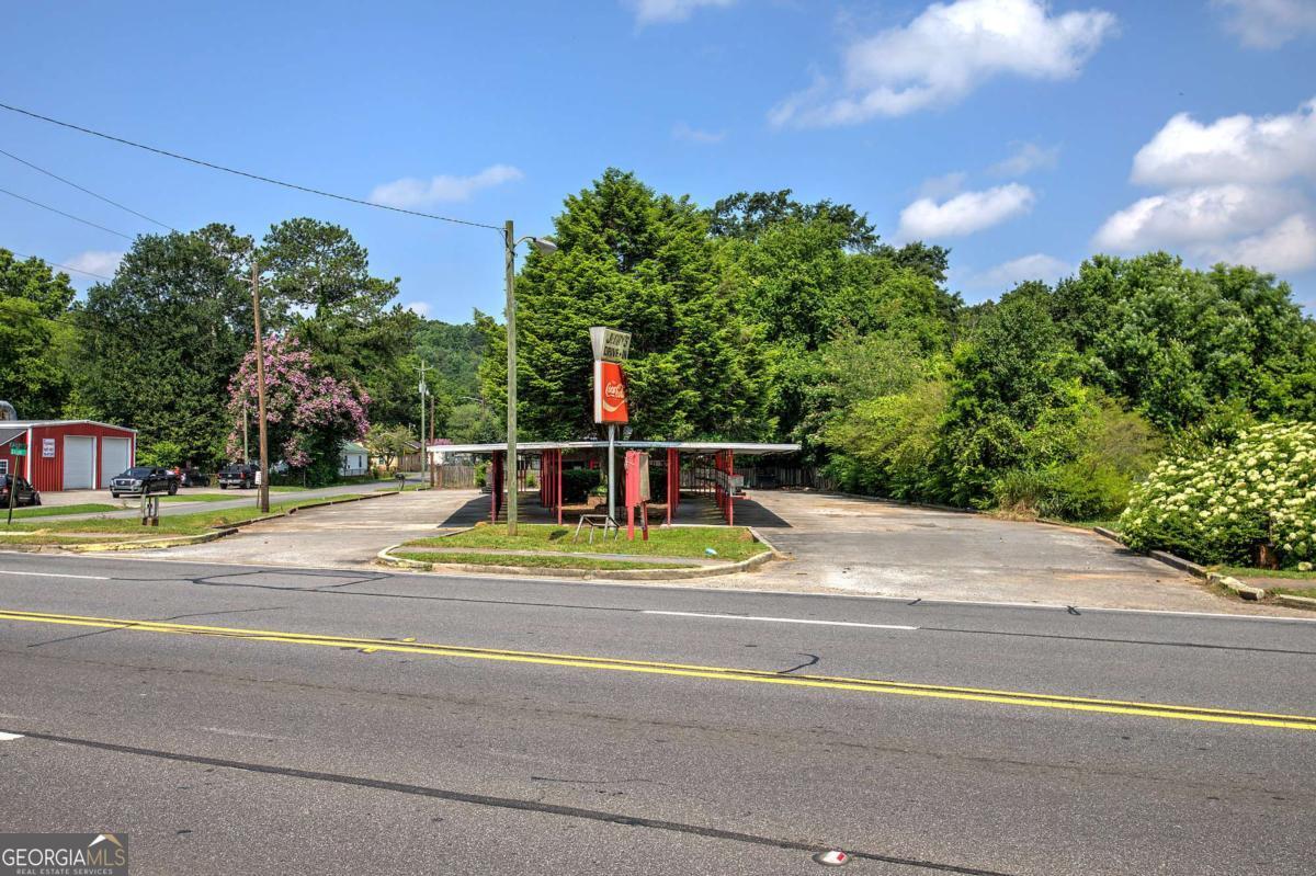 676 Highway 114
