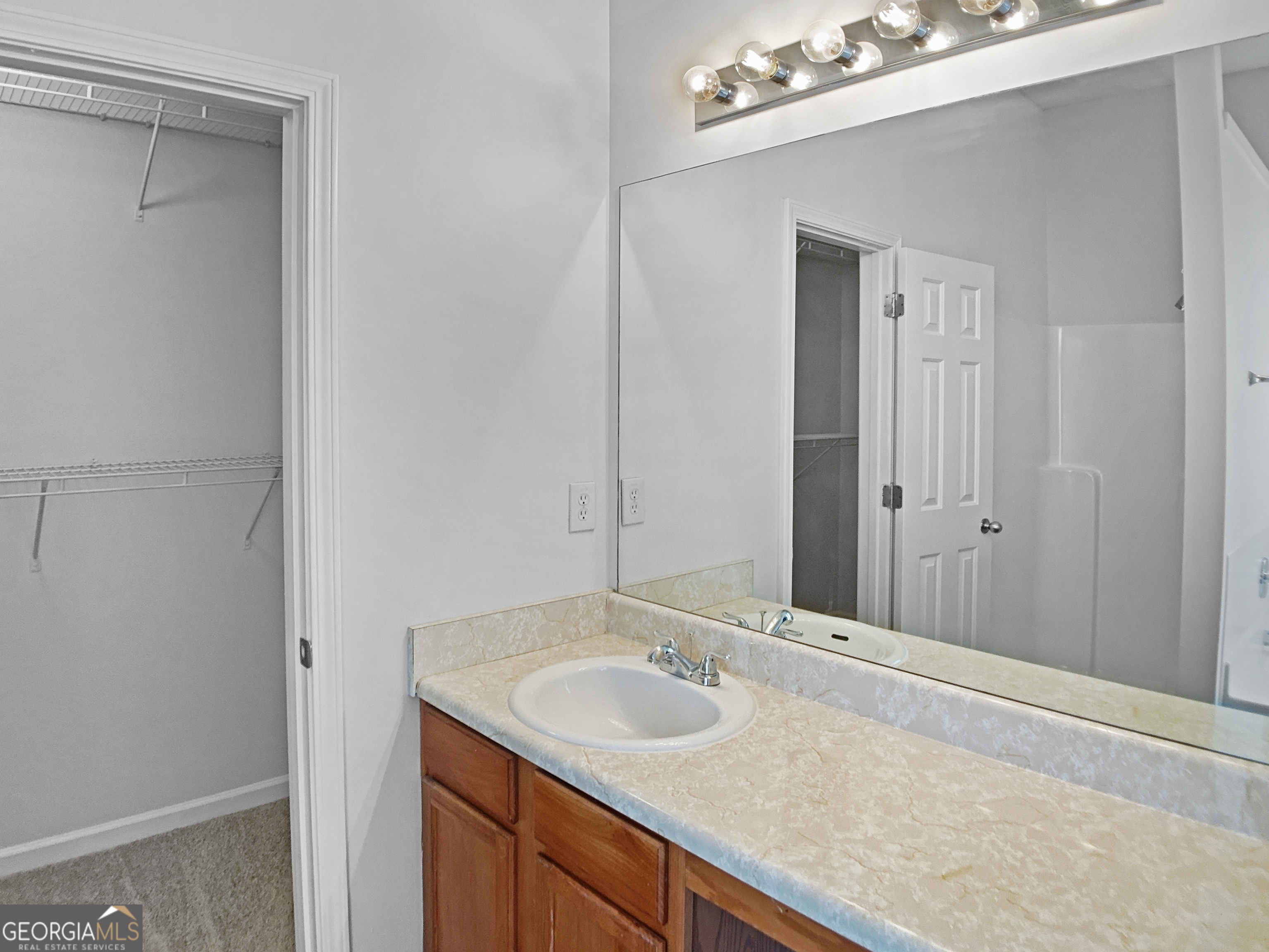 WILLINGHAM MANOR - Residential