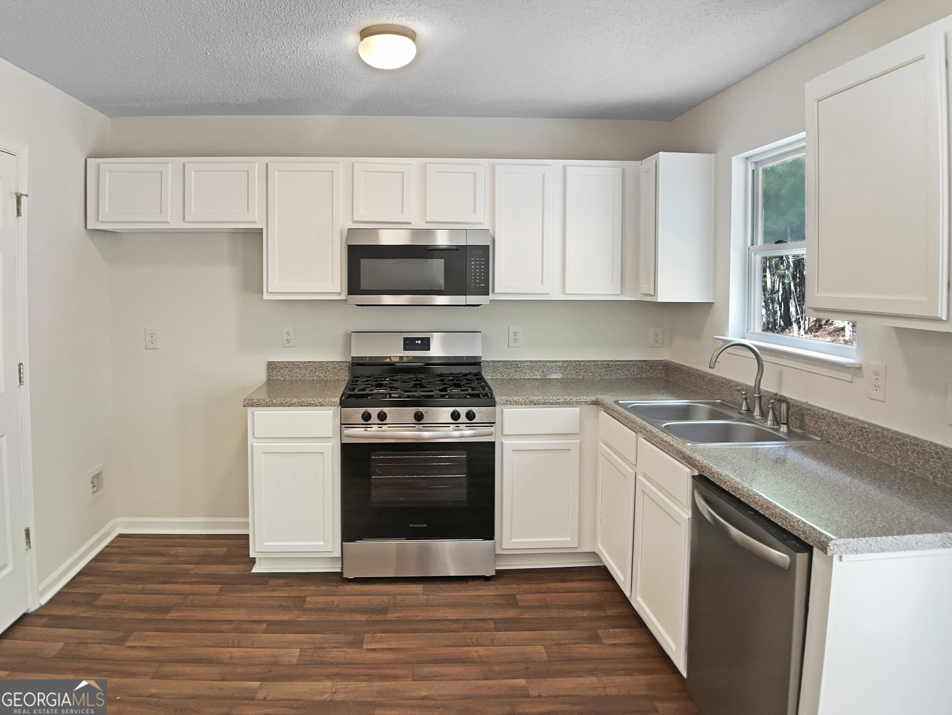 WILLINGHAM MANOR - Residential