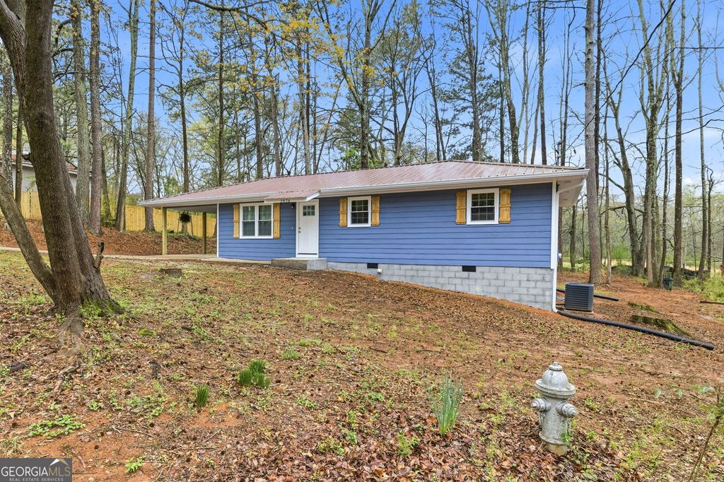 Photo of 1976 Alton Green Drive NE, Monroe, GA 30656 (MLS # 10714107)