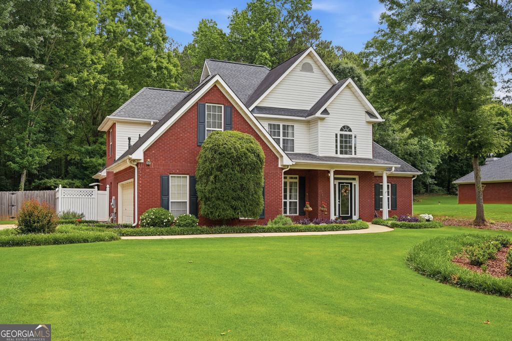 Photo of 445 huiet DR, mcdonough, GA 30252 (MLS # 10774809)