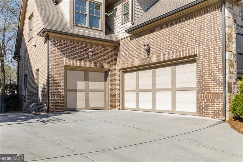 5176 Creek Walk CIR