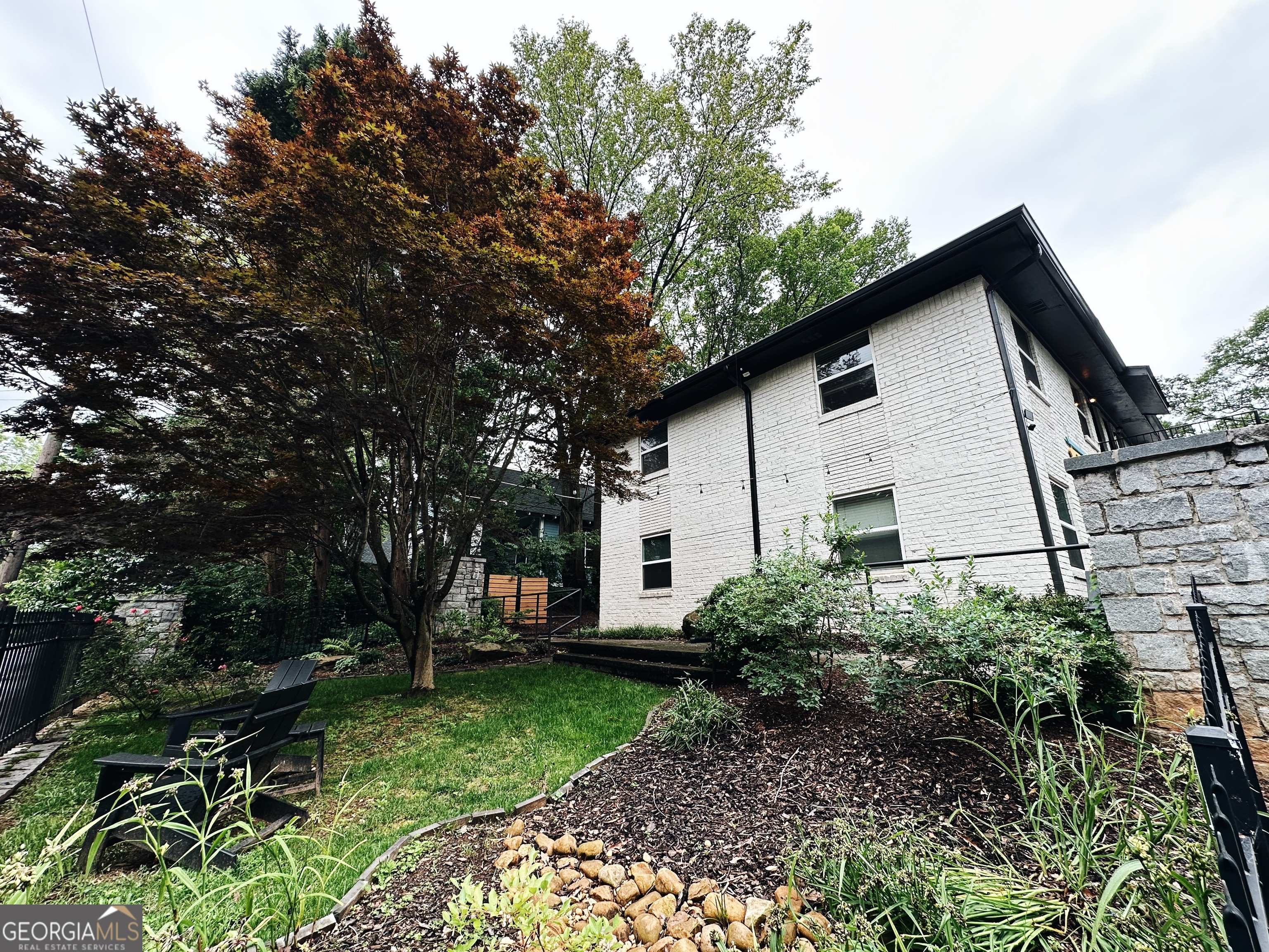 351 Cherokee AVE SE APT 10