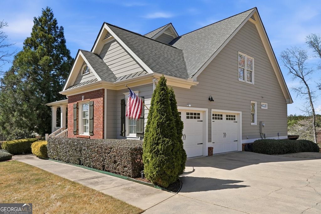 Photo of 13 WATERSTONE Drive SE, Cartersville, GA 30121 (MLS # 10712827)