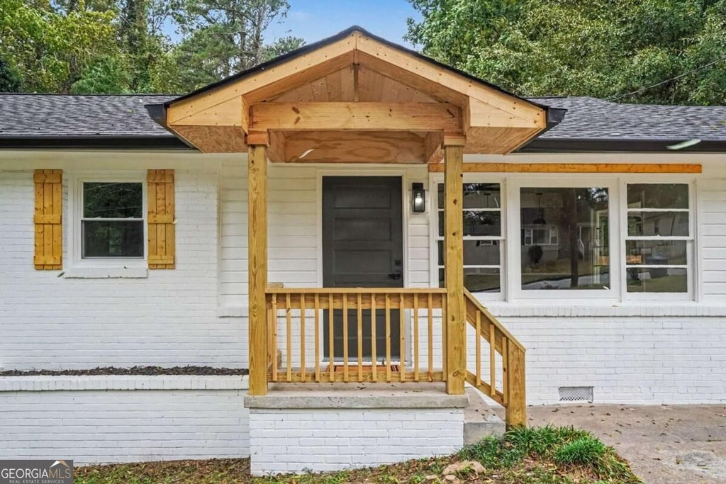 Photo of 1979 Marvin Lane SW, Atlanta, GA 30311 (MLS # 10872051)