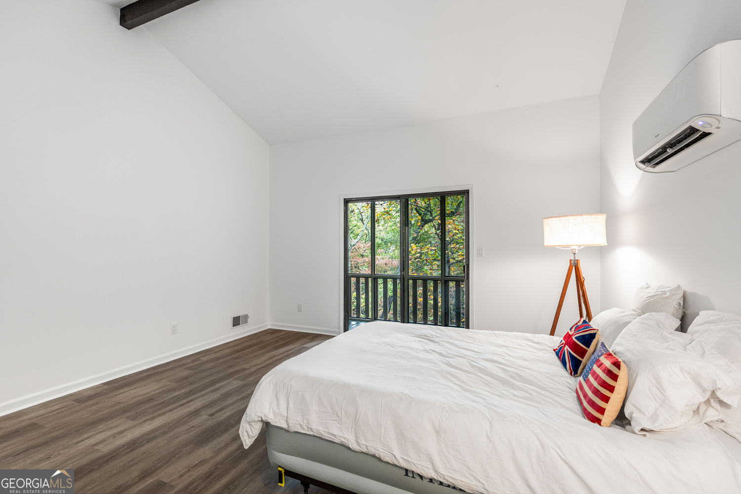 LAKE ARROWHEAD UN 3 PH 1 - Residential