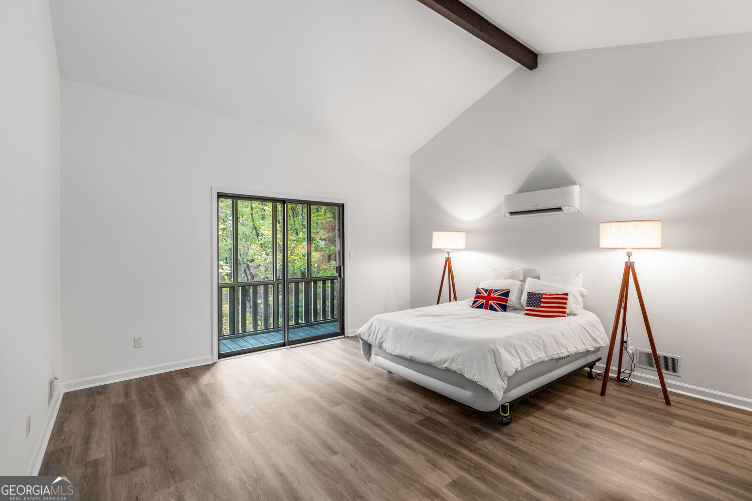 LAKE ARROWHEAD UN 3 PH 1 - Residential