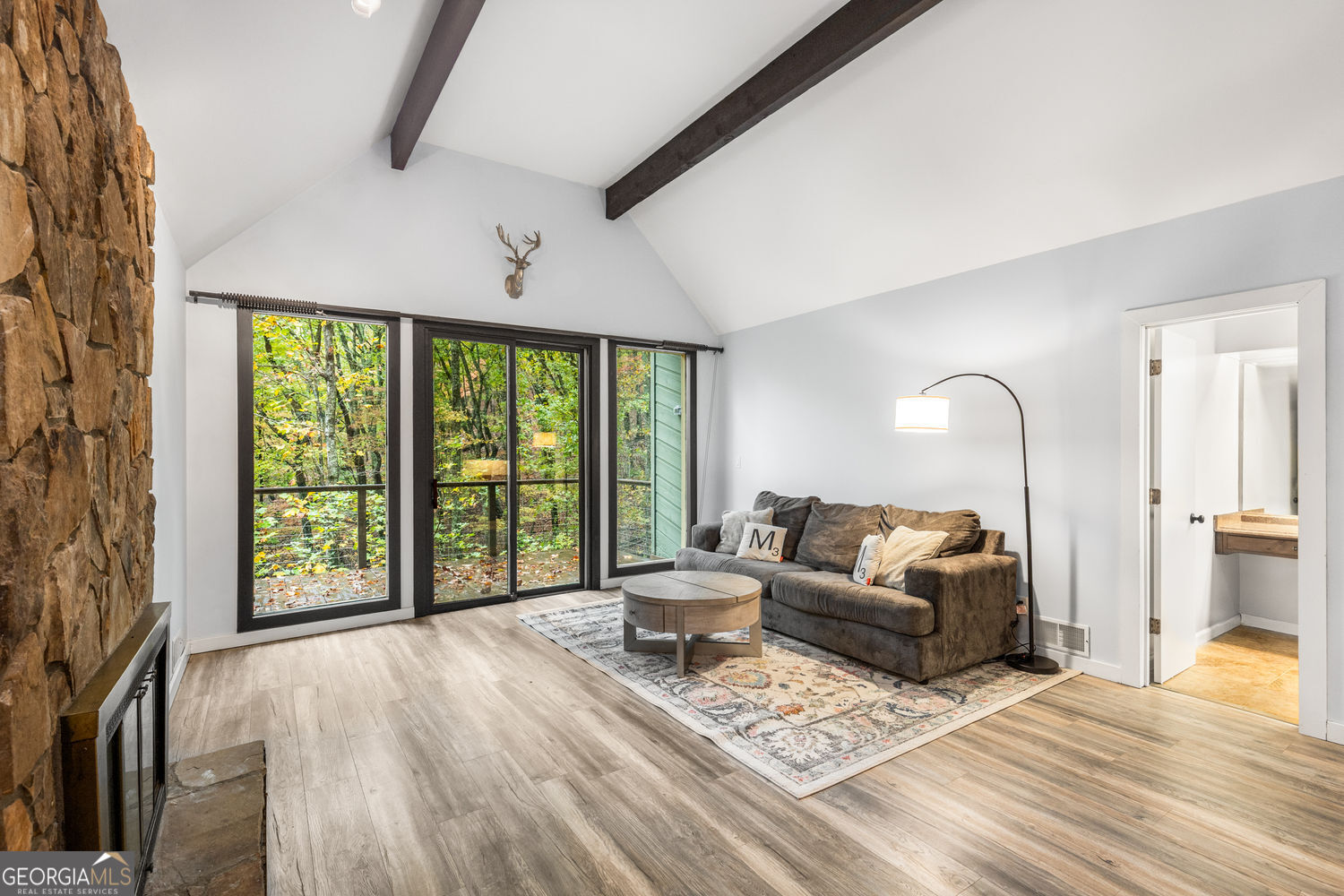 LAKE ARROWHEAD UN 3 PH 1 - Residential