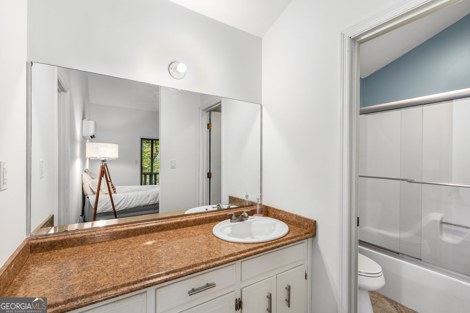 LAKE ARROWHEAD UN 3 PH 1 - Residential