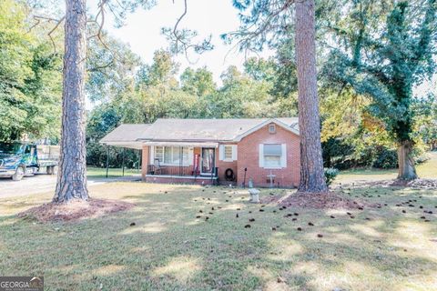 Photo of 4006 Emory Drive, Macon, GA 31206 (MLS # 10636487)