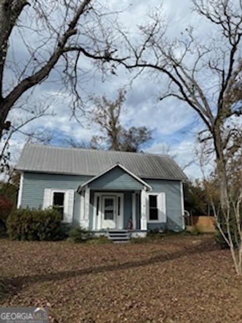 A home in Rentz