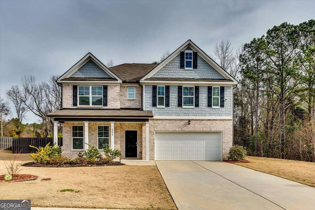 Photo of 4224 Woodsley Place, Loganville, GA 30052 (MLS # 10660595)