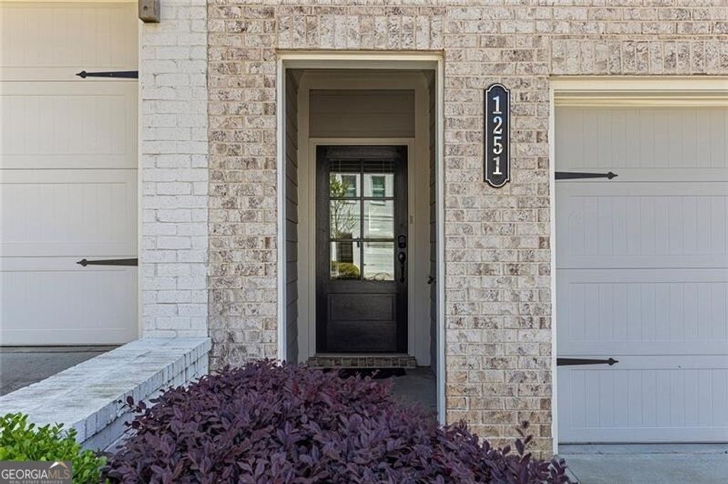 Photo of 1251 Willamette Way, Marietta, GA 30008 (MLS # 10736820)