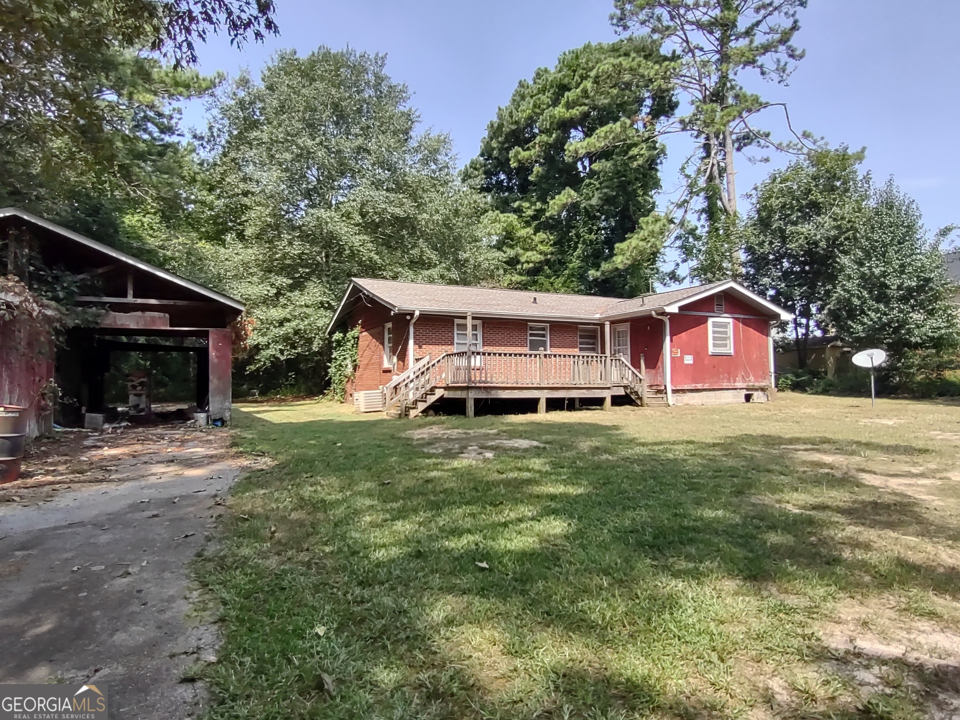 1030 Mundys Mill RD