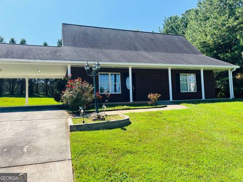 Photo of 28 McDonald Ridge, Tallapoosa, GA 30176 (MLS # 10599639)