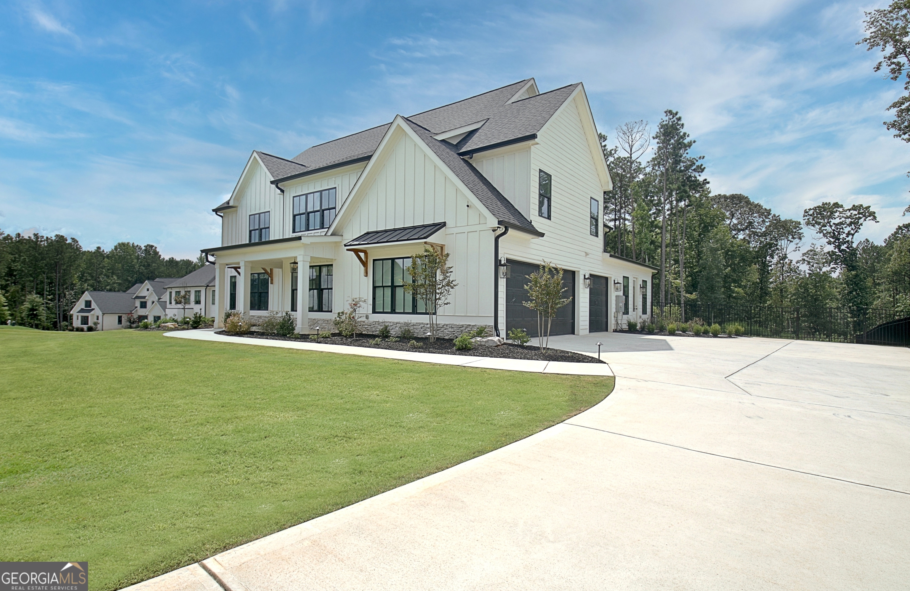 255 Cicely WAY