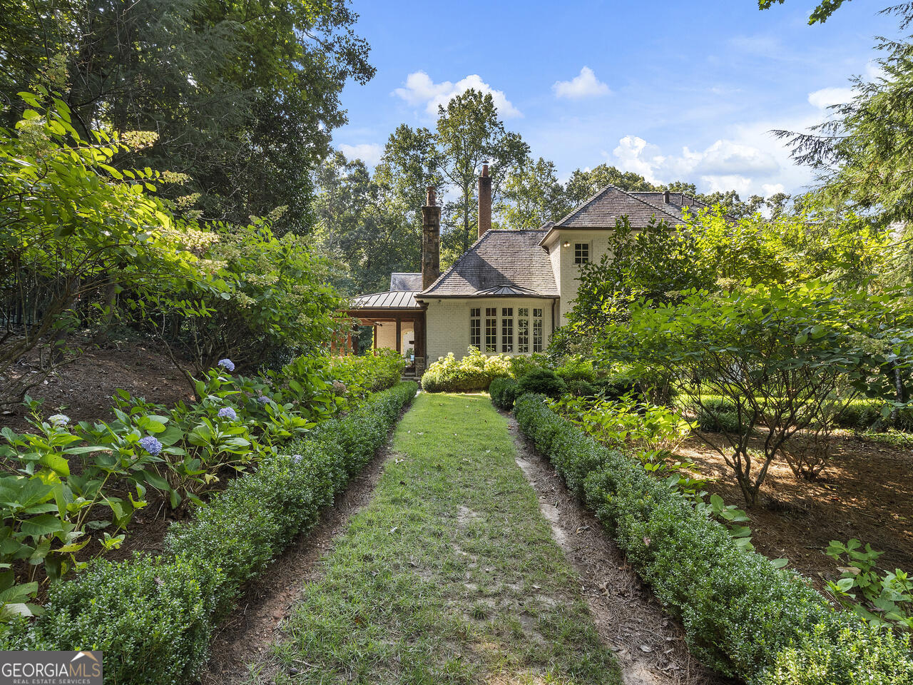 4375 Mount Paran PKWY NW
