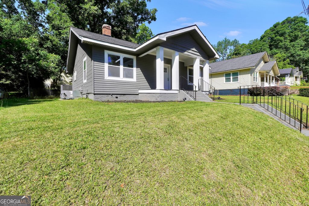 Photo of 13 Avenue D, Thomaston, GA 30286 (MLS # 10780833)