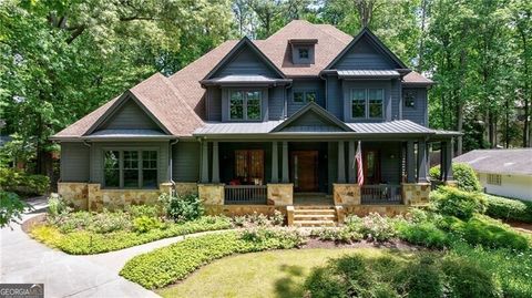 Photo of 3117 W Roxboro Road NE, Atlanta, GA 30324 (MLS # 10520245)