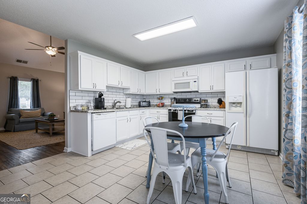 Photo of 31 Middleton Court, Cartersville, GA 30120 (MLS # 10588034)