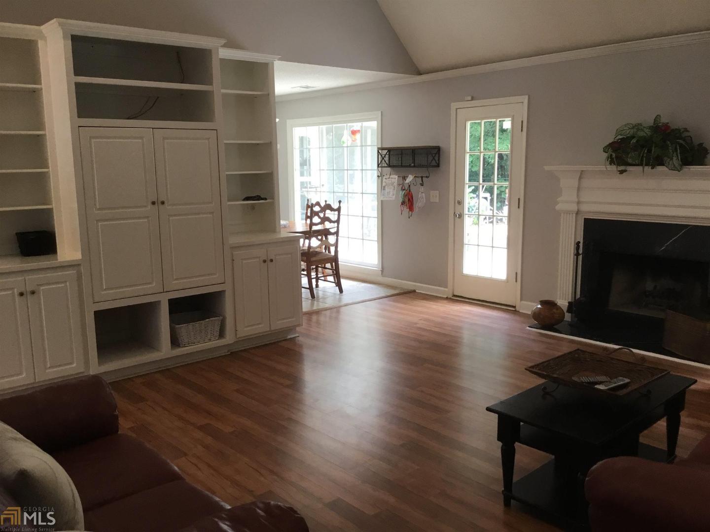 Ridgewood Landing - Residential