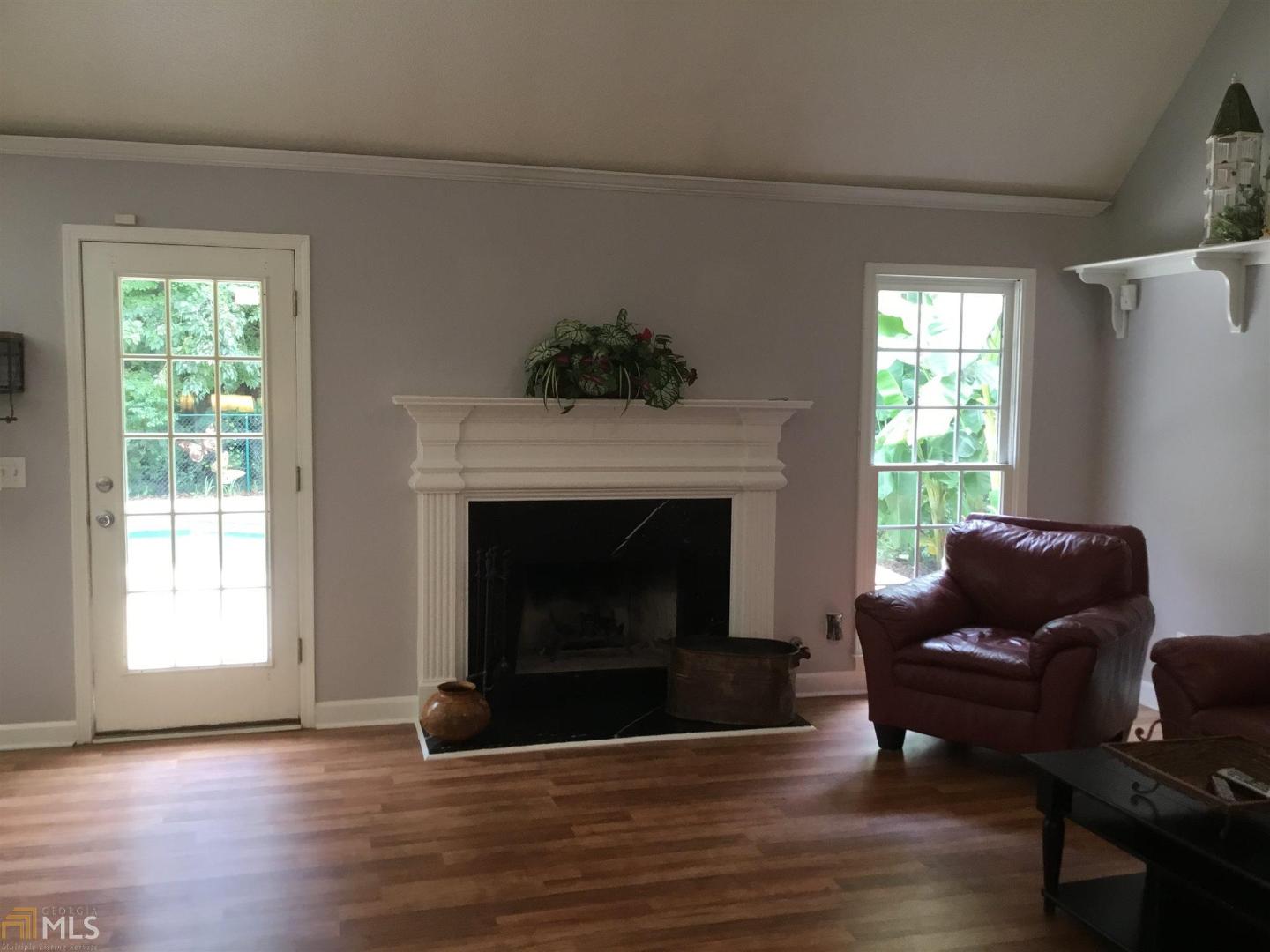 Ridgewood Landing - Residential