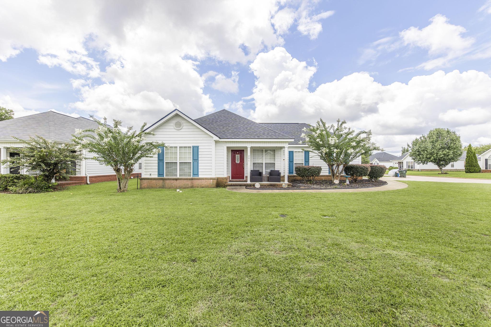 201 Melvina DR
