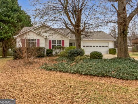 Photo of 3041 Regal Drive, McDonough, GA 30253 (MLS # 10669384)