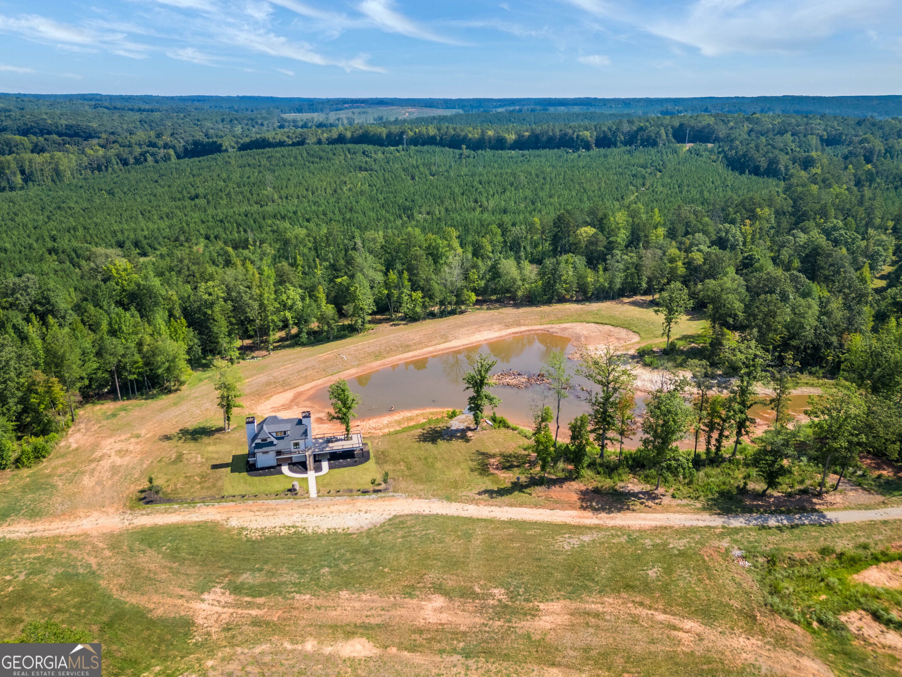 692 Hutchins Wolfskin RD