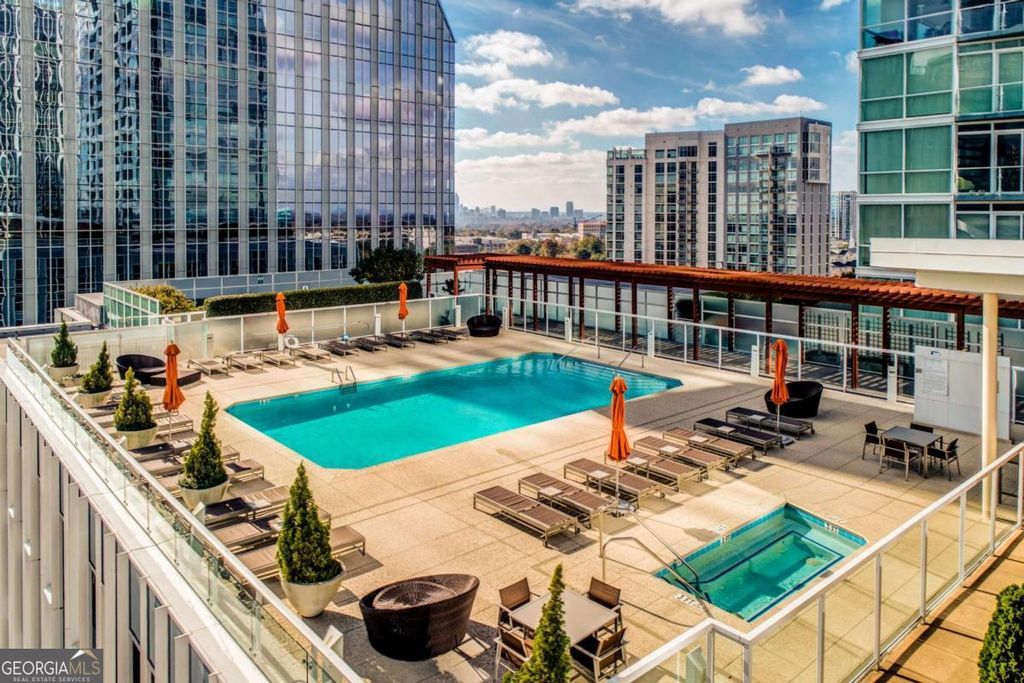 Photo of 3325 Piedmont Road NE #2307, Atlanta, GA 30305 (MLS # 10806422)