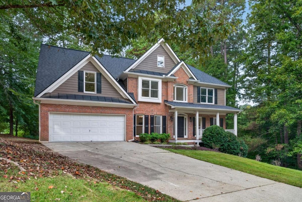 Photo of 207 Kingsley Way, Woodstock, GA 30188 (MLS # 10871281)