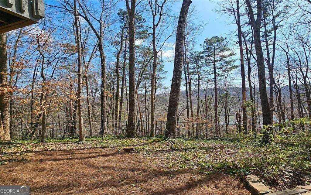 128 River Ridge LN