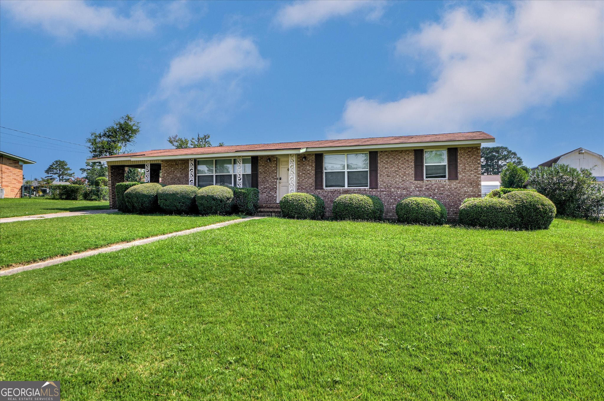 242 Maywood DR