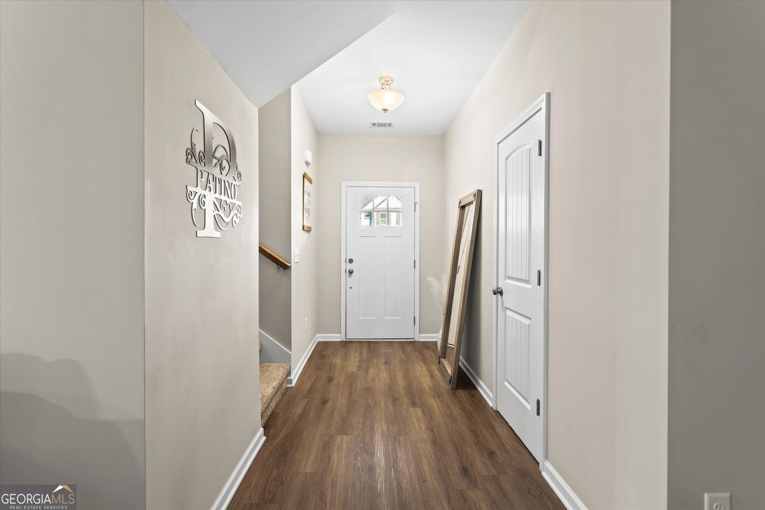 6556 River Station DR