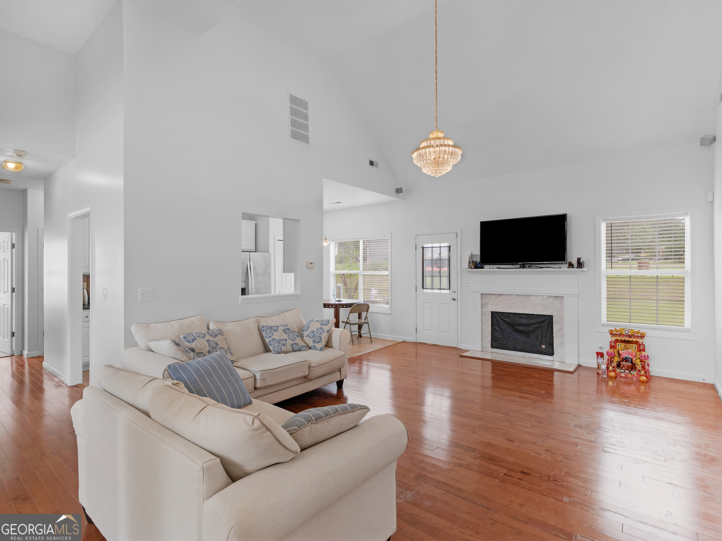 1815 Jeffery CT