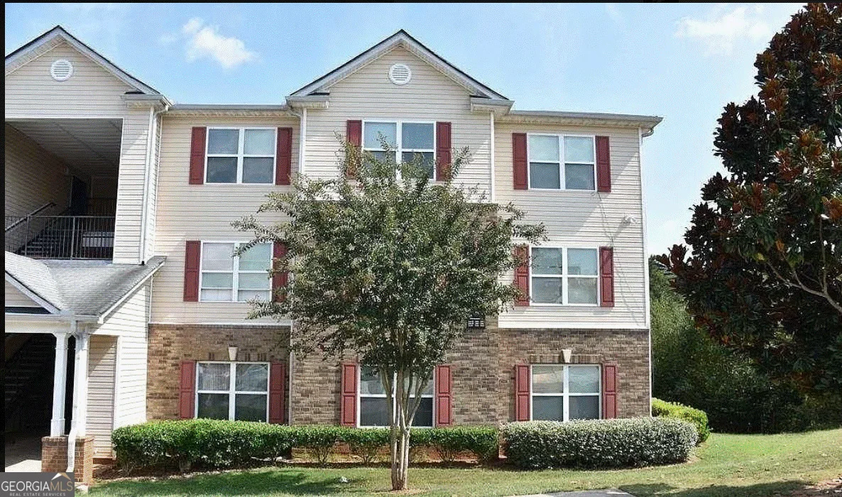 5204 Waldrop Place