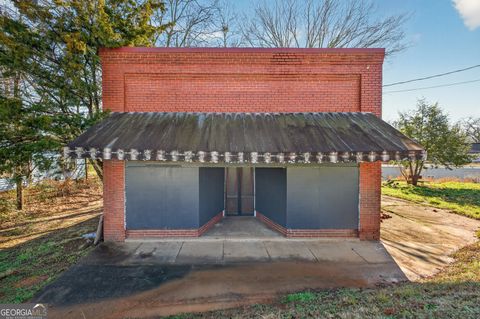 304 Cherokee RD Social Circle GA 30025